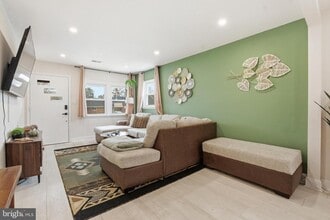 Building Photo - 7024 Lee Park Ct