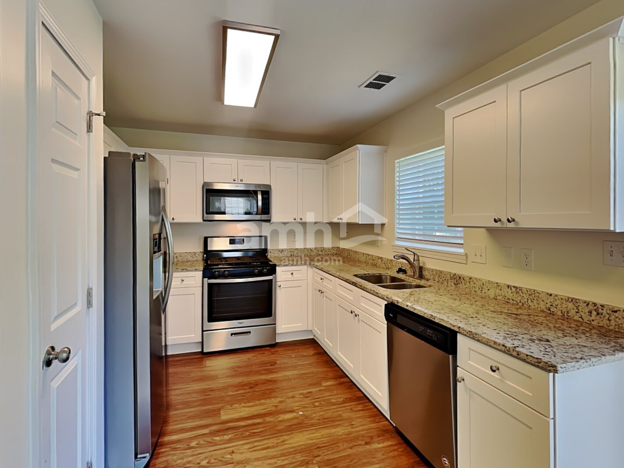 Building Photo - 7628 Nicolette Ct
