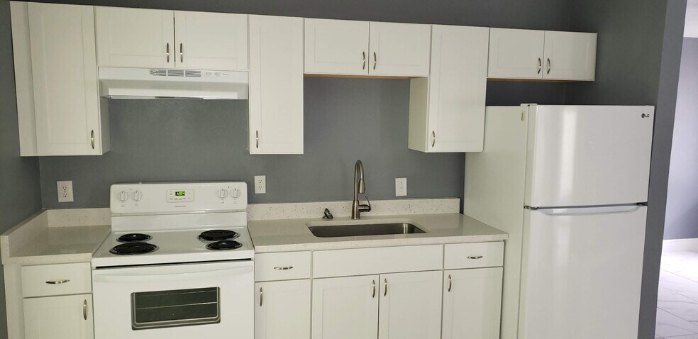Building Photo - 822 Shayne St
