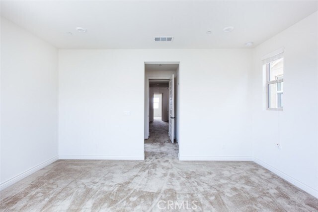 Building Photo - 198 Frame