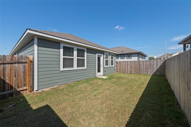 Building Photo - 1212 Wild Leaf Wy