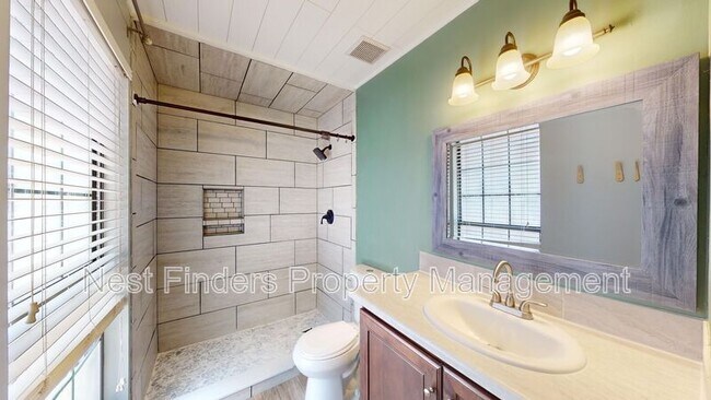 Building Photo - 7478 Colony Cove Ln