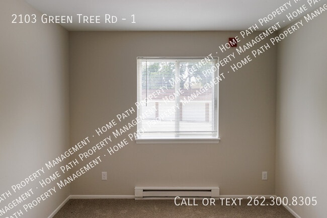 Building Photo - 2103 Green Tree Rd