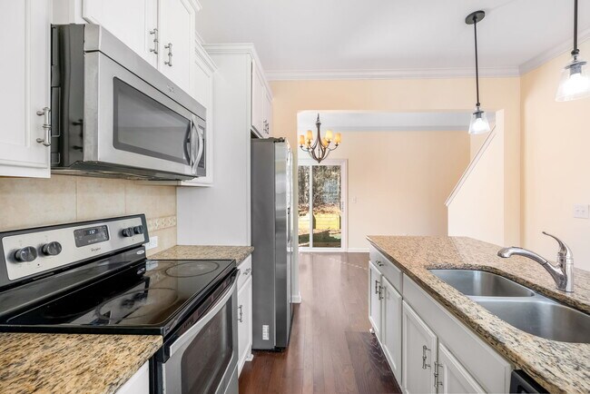 Building Photo - 4276 Sutwick Dr