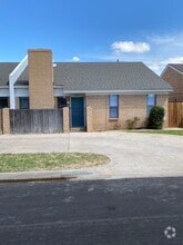 Building Photo - 4528 Lanham St
