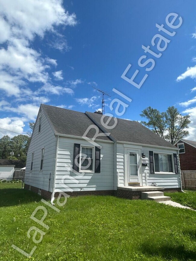 Building Photo - 1235 Glenview Rd