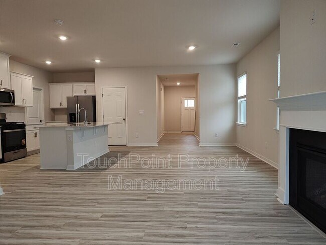 Building Photo - 12028 Zazu Wy