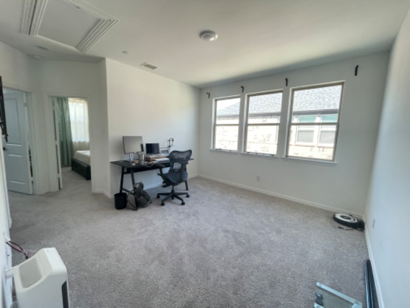 Building Photo - 2530 Barnwood Ln