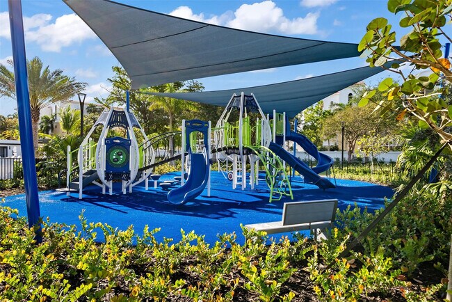 Building Photo - 22036 Brookmont Dr