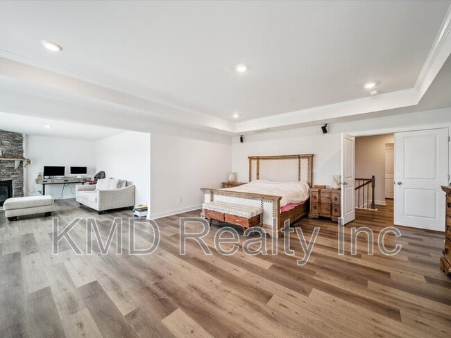 Building Photo - 6112 Willow Pin Ln