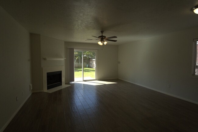 Building Photo - 28711 Atherstone St