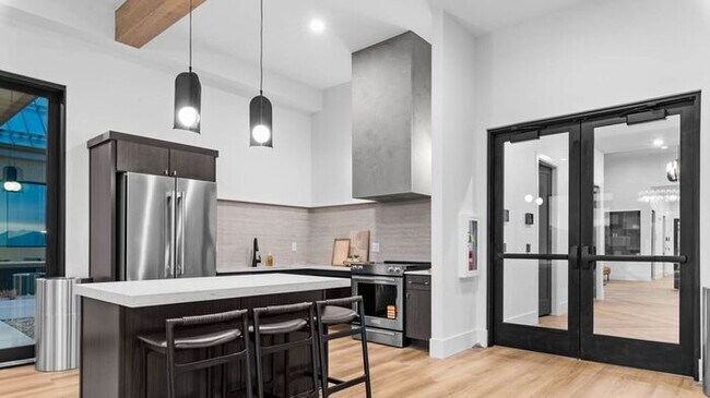 Building Photo - BRAND NEW LUXURY ROW END TOWNHOUSE W 2 CAR GARAGE