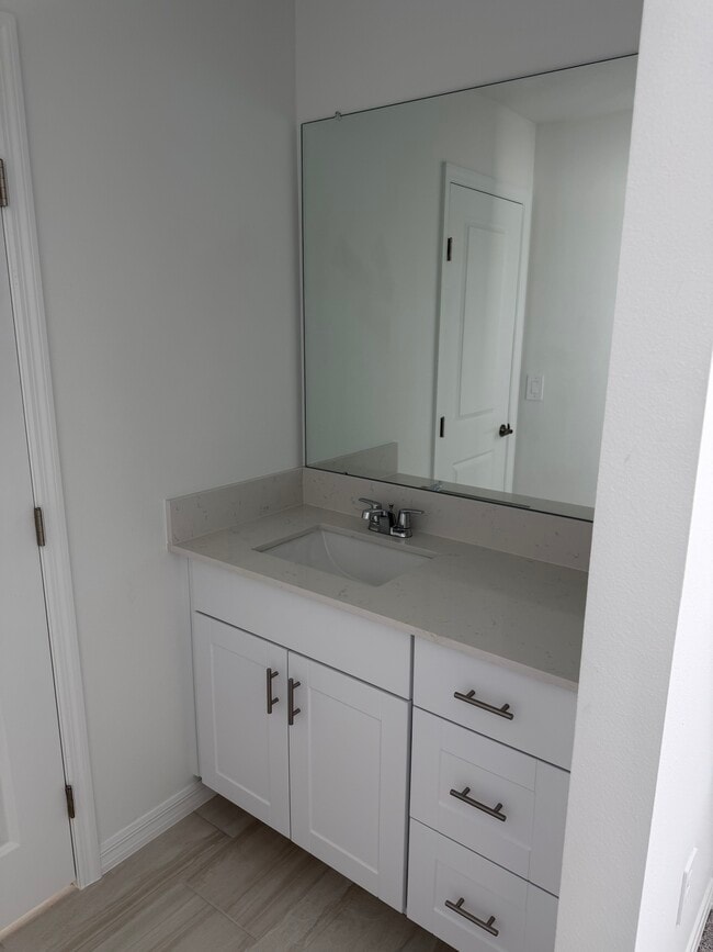 Building Photo - 10837 Littleton Isle Dr