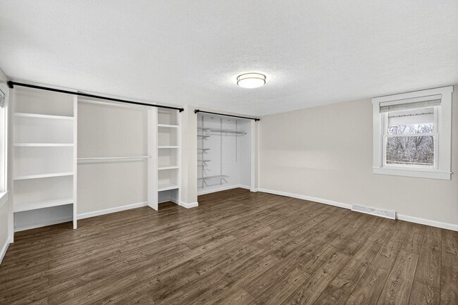 Building Photo - 239 McDonald Rd