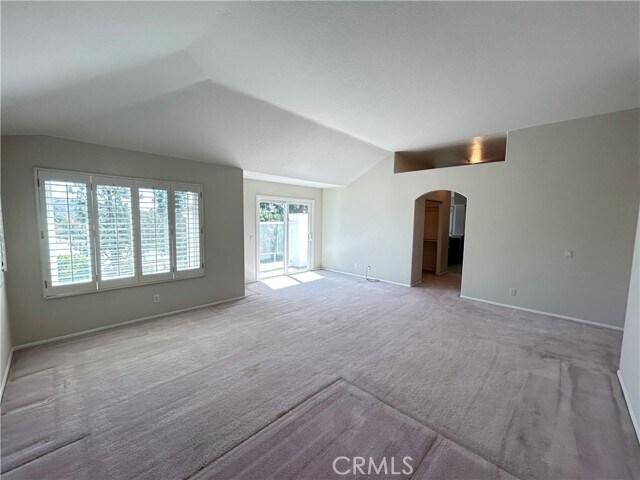 Building Photo - 8132 E Hillsdale Dr