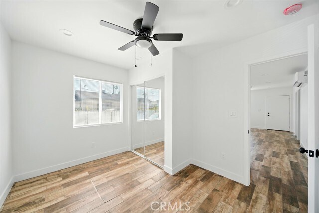 Building Photo - 523 W 78th St
