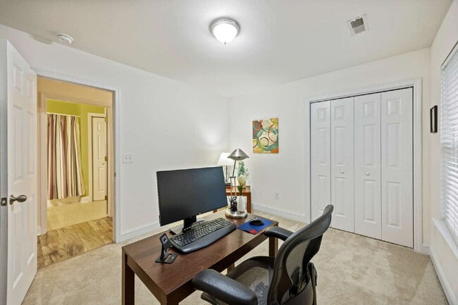 Building Photo - 5349 Deep Blue Ln