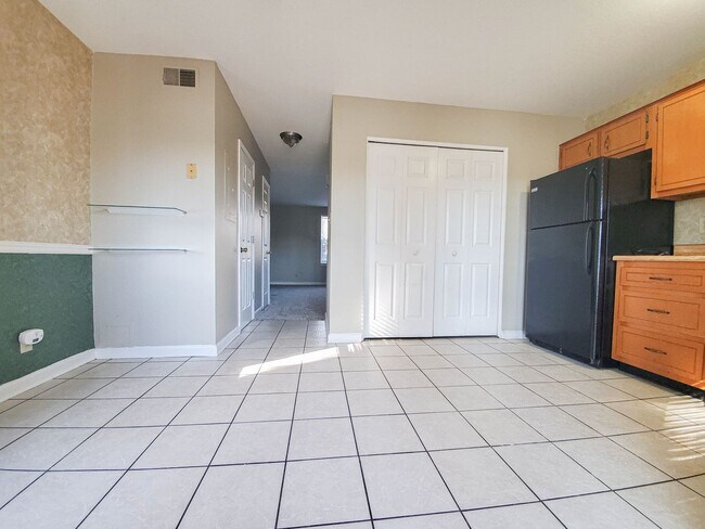 Building Photo - Two Bedroom with River Views!