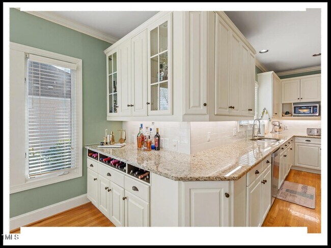 Building Photo - 1202 Rocky Point Ln