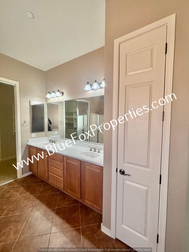 Building Photo - 8647 N Ironwood Reserve Way