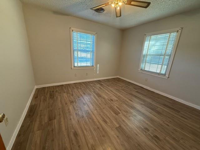 Building Photo - 2125 Cedar Crest Dr