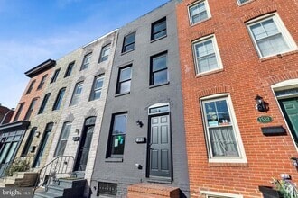 Building Photo - 1534 S Charles St