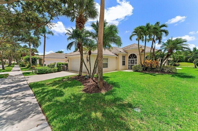 Building Photo - 8485 SE Palm Hammock Ln