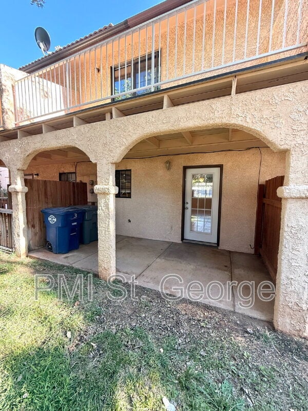 Building Photo - 2154 W 70 S