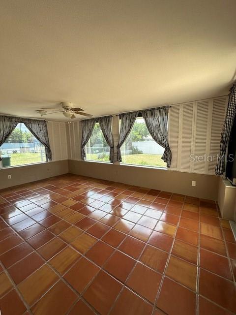 Building Photo - 1569 Cambridge Dr