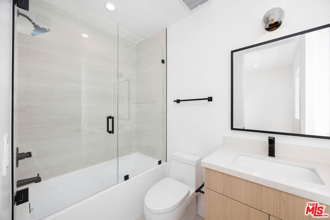 Building Photo - 6239 Banner Ave