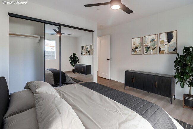 Building Photo - 3042-3044 J St