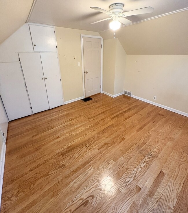 Building Photo - 2332 Nolen Dr