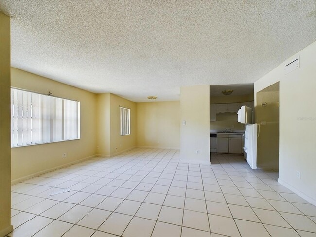 Building Photo - 2121 S San Gully Rd