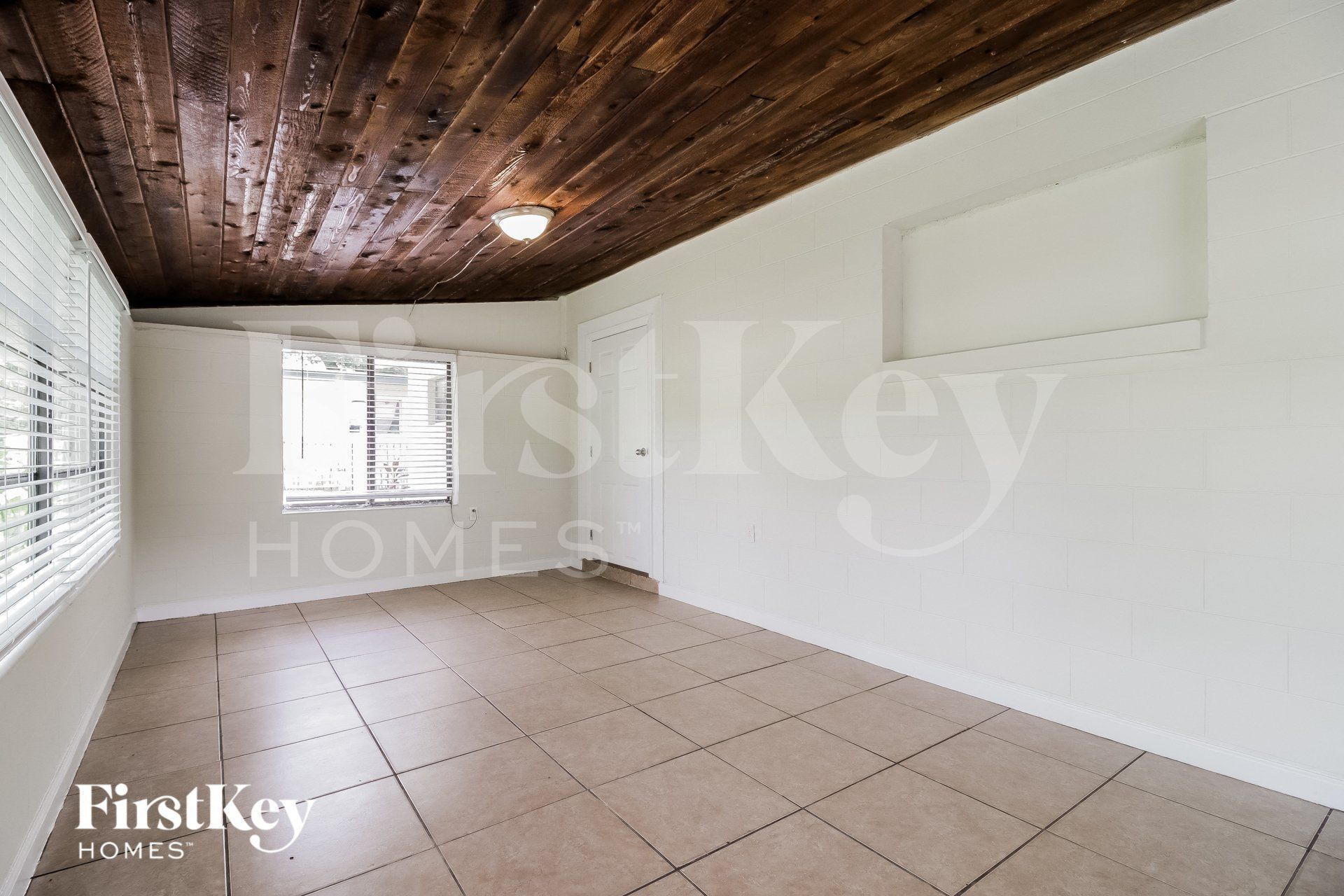 Building Photo - 1312 Prairie Ln