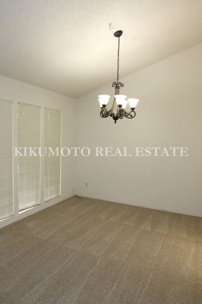 Building Photo - Greenhaven 3 Bedroom, 2 Bath Home