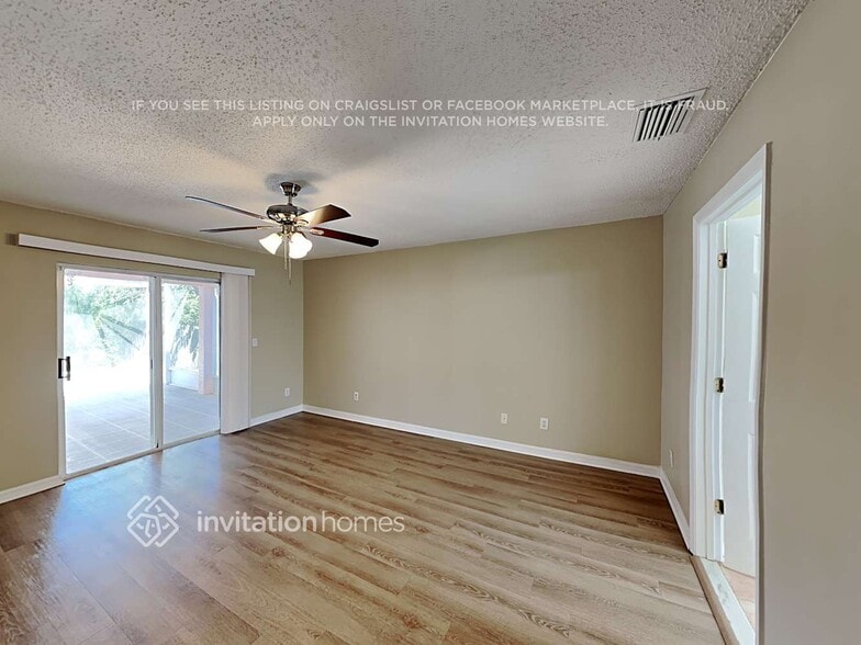 Building Photo - 1112 Juno Pl