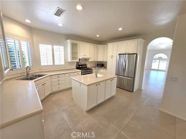 Building Photo - 44251 Hazel Canyon Ln