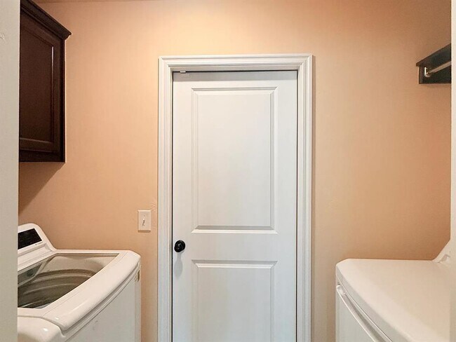 Building Photo - 3412 NW 160th St