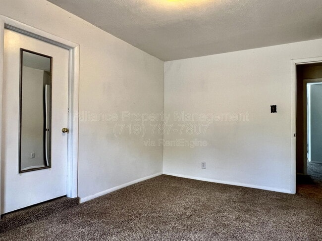 Building Photo - 1804 Fenmoor Pl