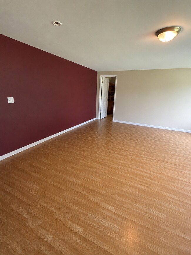 Building Photo - 108 La Vista Dr