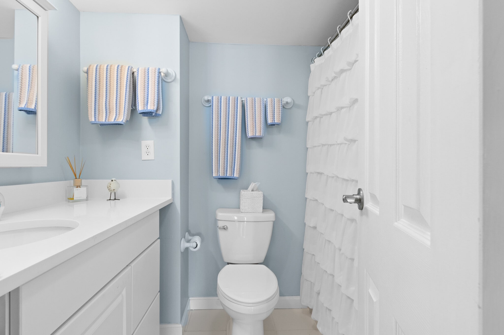 Building Photo - 1 Seacliff Ave