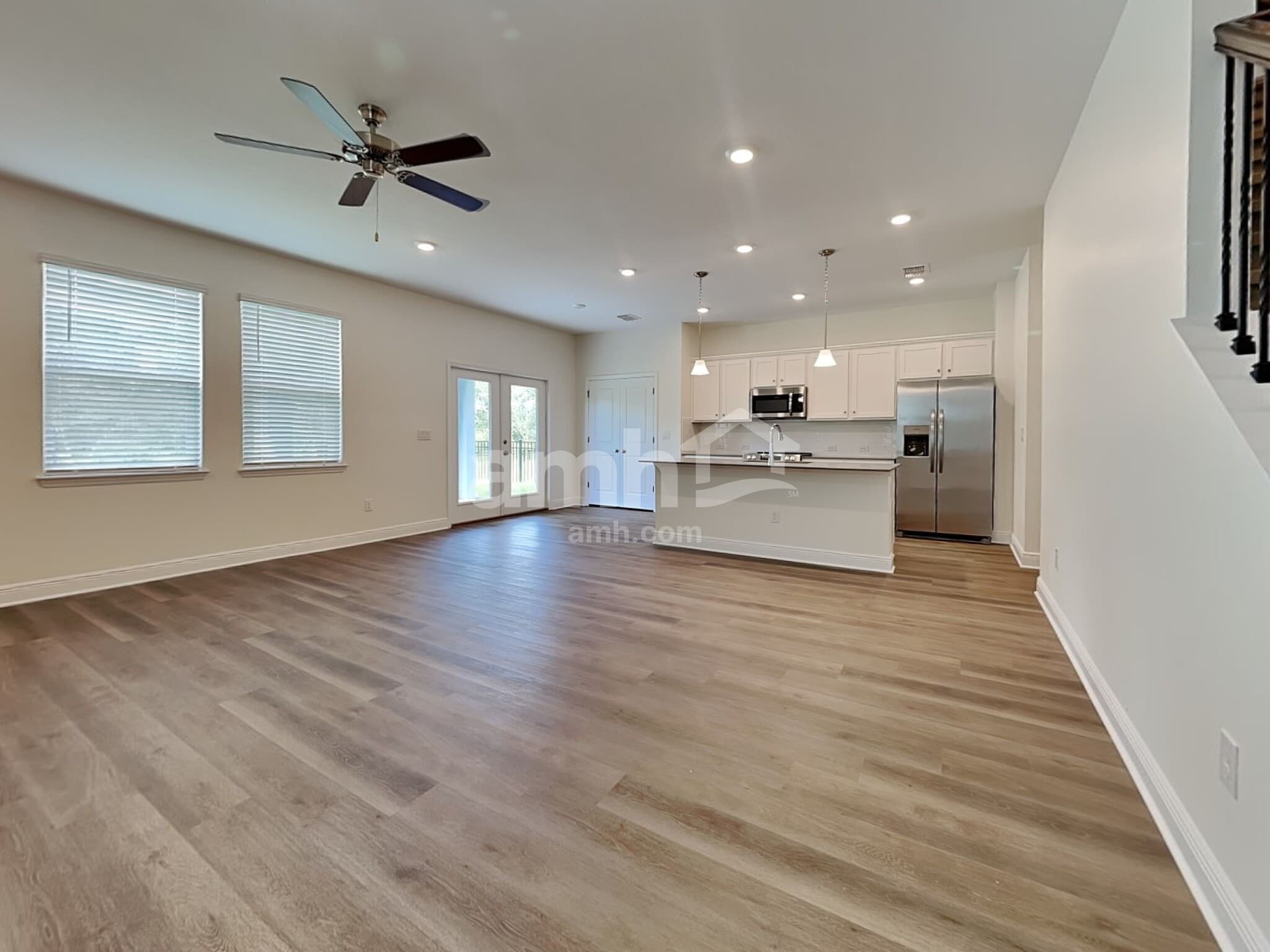 Building Photo - 27170 St Andrews Ave