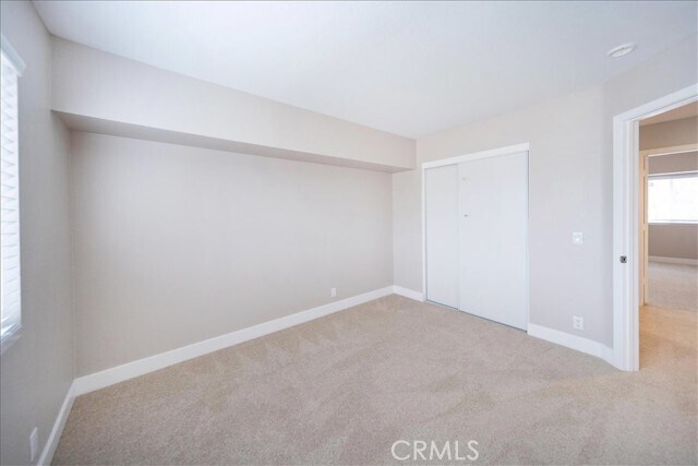 Building Photo - 24687 New Haven Dr