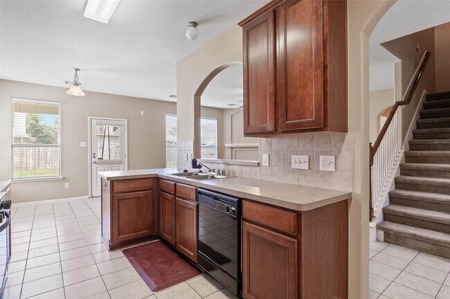 Building Photo - 25218 Melody Oaks Ln
