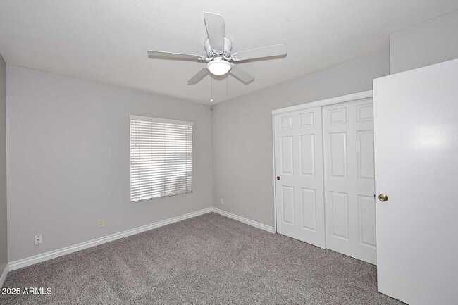 Building Photo - 617 E Calle Bolo Ln