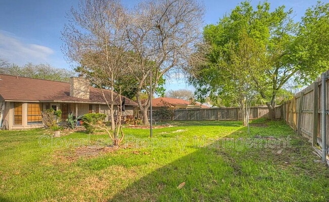 Building Photo - 1242 Hollyhock Ln