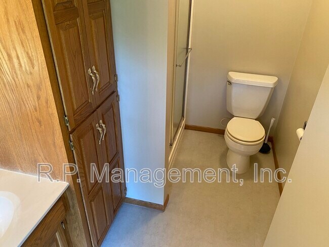 Building Photo - 4626 Linnea Ln
