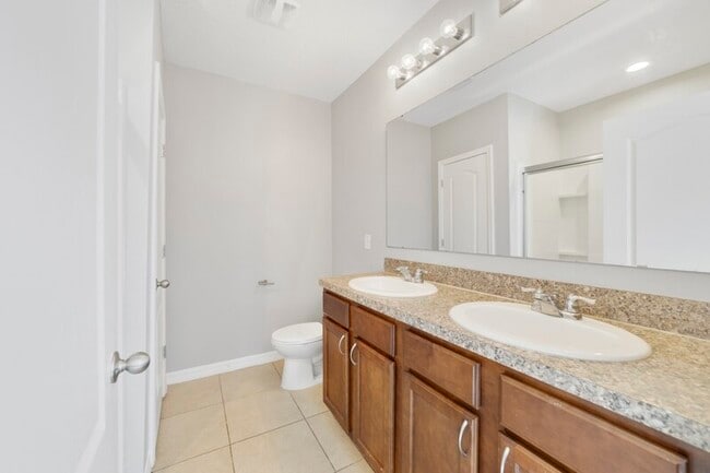 Building Photo - 443 Arbor Lakes Dr