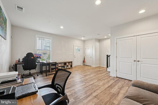Building Photo - 3455 Flatwoods Dr
