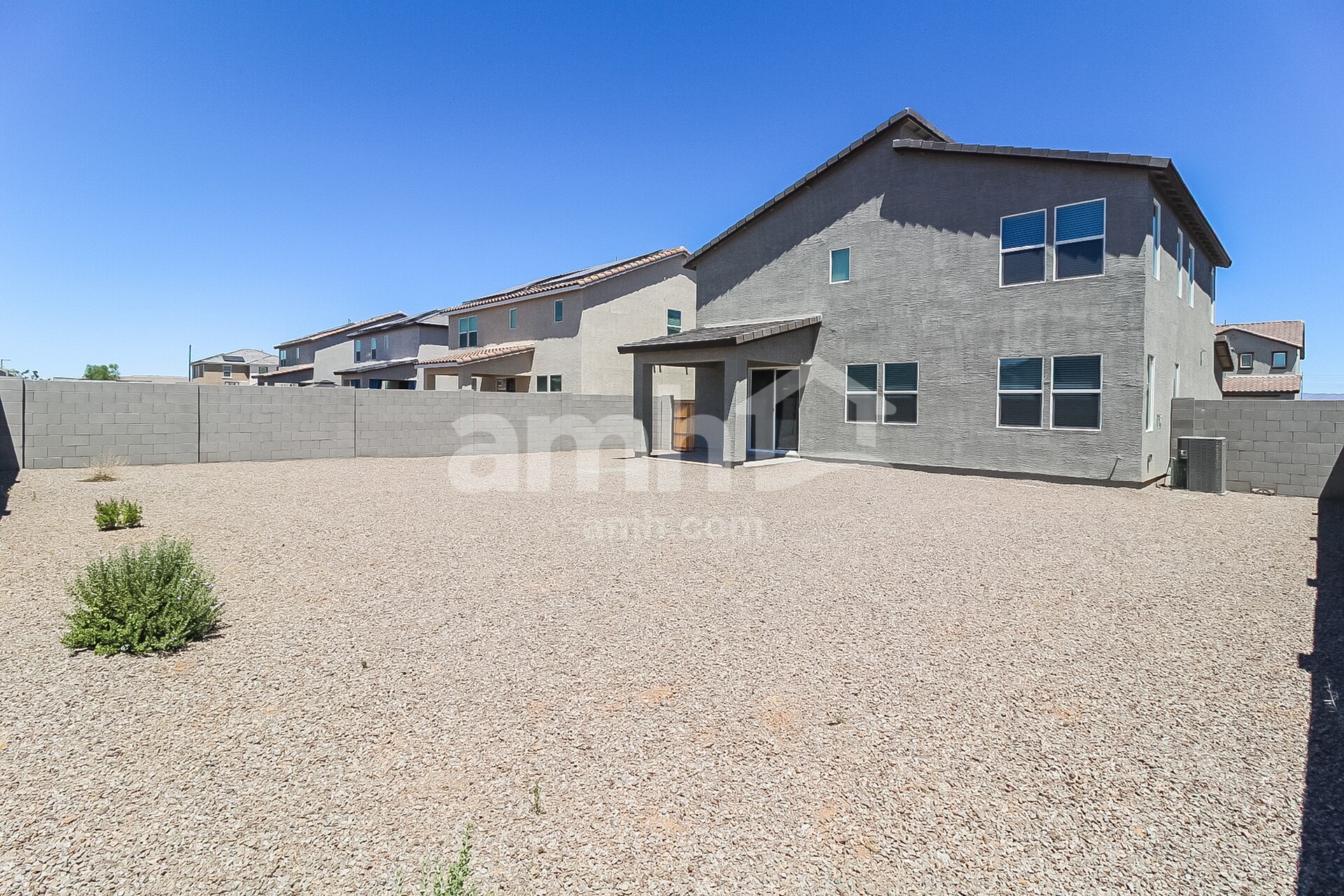 Building Photo - 18483 W Honeysuckle Dr